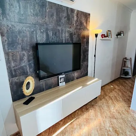 Apartamento Casa V&t *